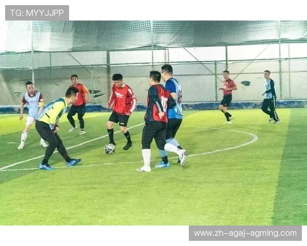 青春足球友谊赛在奔跑中书写热血记忆